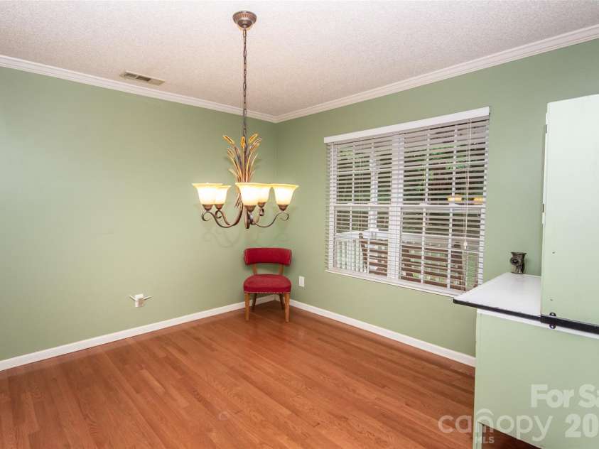 588 Abbeydale Road, Harmony, NC 28634.  MLS# CAR4403987, YatesRealty ID 39036. 
