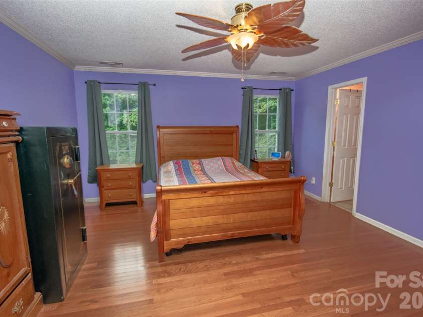 588 Abbeydale Road, Harmony, NC 28634.  MLS# CAR4403987, YatesRealty ID 39036. 