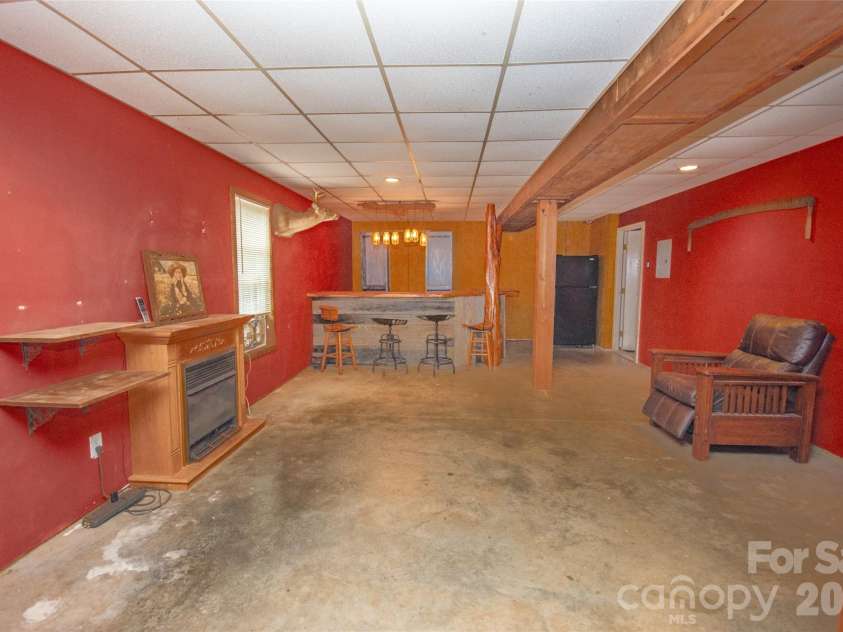 588 Abbeydale Road, Harmony, NC 28634.  MLS# CAR4403987, YatesRealty ID 39036. 