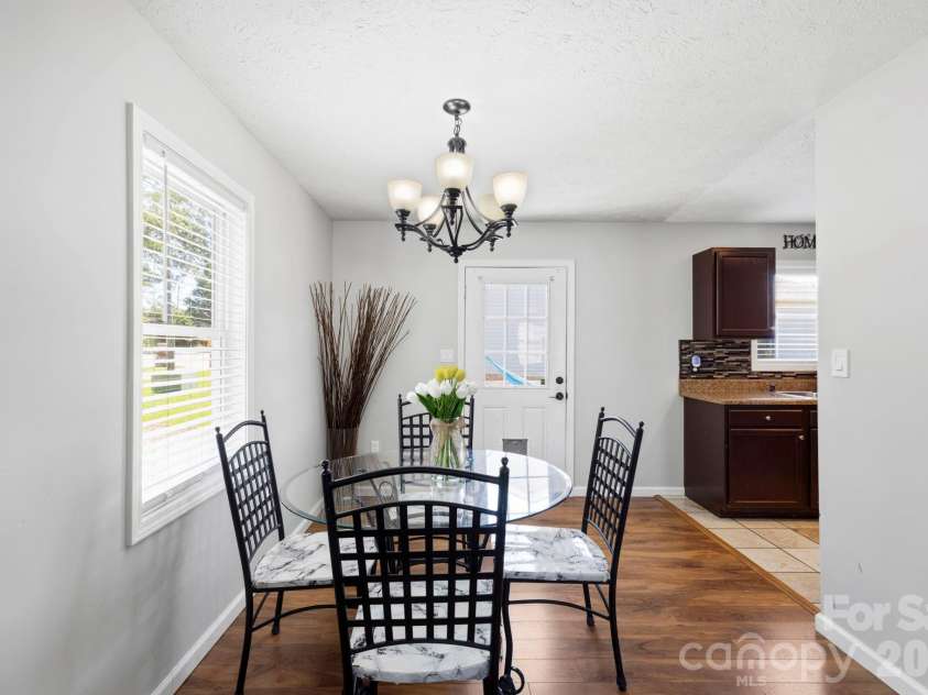 51 Kay Thomas Drive, Hendersonville, NC 28792.  MLS# CAR4406229, YatesRealty ID 39037. 