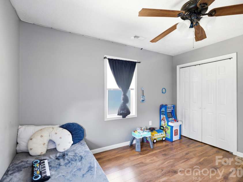 51 Kay Thomas Drive, Hendersonville, NC 28792.  MLS# CAR4406229, YatesRealty ID 39037. 