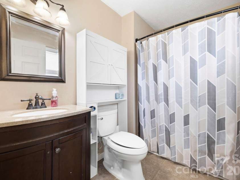 51 Kay Thomas Drive, Hendersonville, NC 28792.  MLS# CAR4406229, YatesRealty ID 39037. 