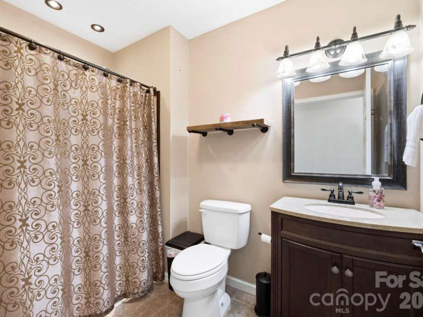 51 Kay Thomas Drive, Hendersonville, NC 28792.  MLS# CAR4406229, YatesRealty ID 39037. 