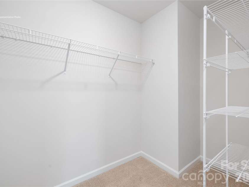 131 Maple Valley Street, Statesville, NC 28677.  MLS# CAR4406465, YatesRealty ID 39038. 