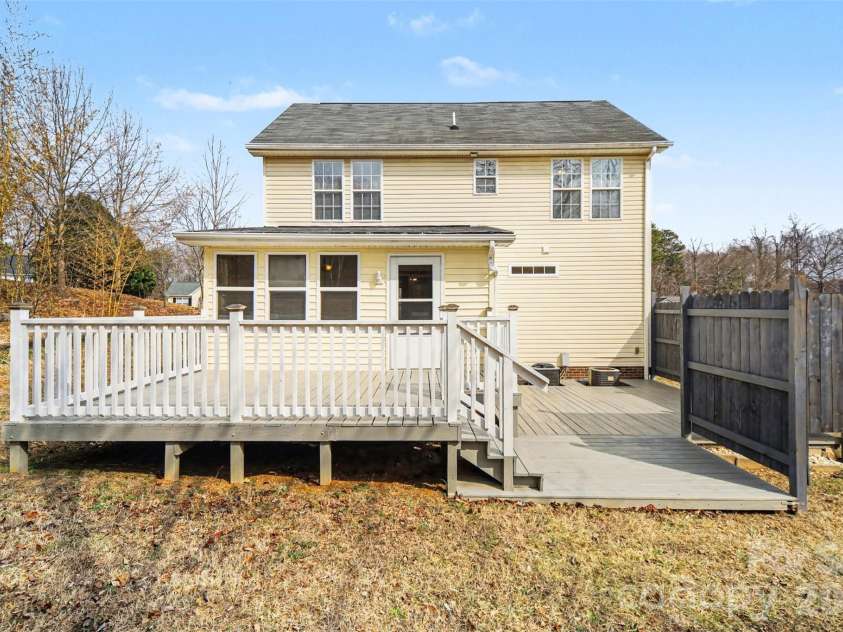 1233 Marcela Drive, Gastonia, NC 28054.  MLS# CAR4345297, YatesRealty ID 3904. 