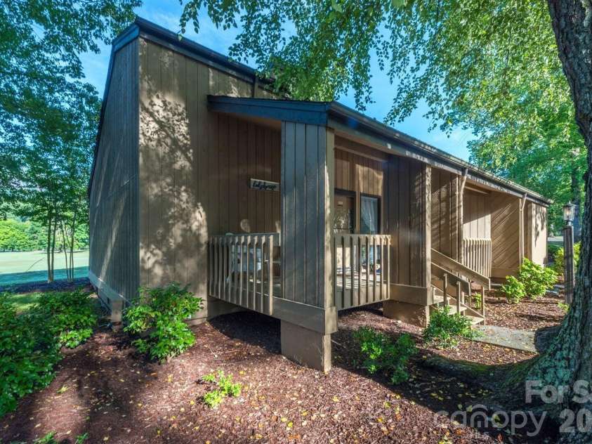 156 Lake Drive, Lake Lure, NC 28746.  MLS# CAR4406437, YatesRealty ID 39040. 