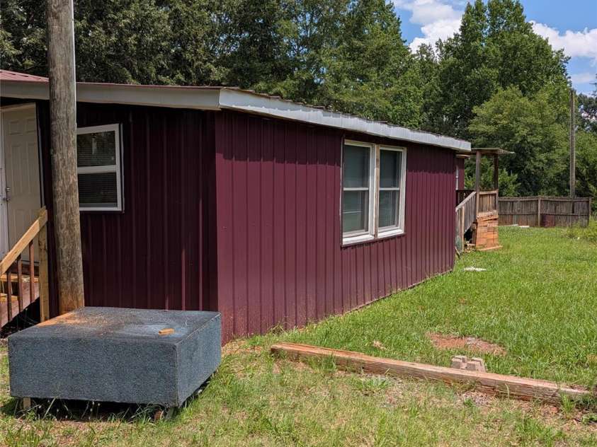 2339 Journeys Pass, Newton, NC 28658.  MLS# CAR4405544, YatesRealty ID 39041. 