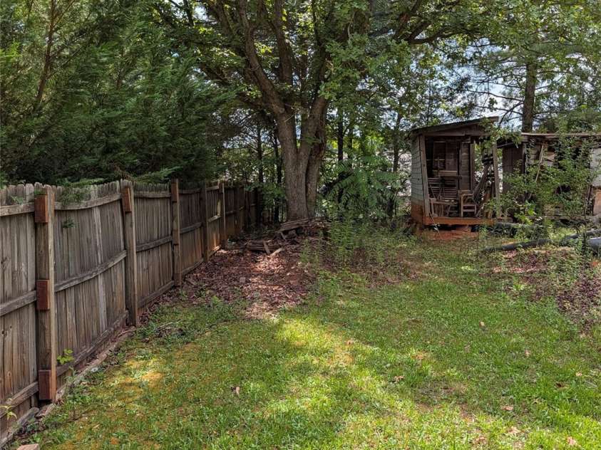 2339 Journeys Pass, Newton, NC 28658.  MLS# CAR4405544, YatesRealty ID 39041. 
