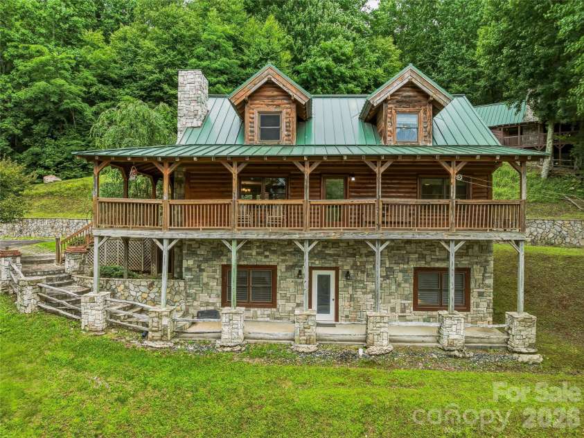 961 Wilson Branch Road, Mars Hill, NC 28754.  MLS# CAR4406664, YatesRealty ID 39042. Main Cabin