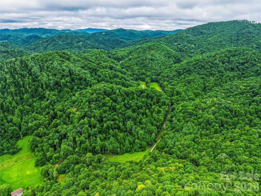 961 Wilson Branch Road, Mars Hill, NC 28754.  MLS# CAR4406664, YatesRealty ID 39042. Ridge tops