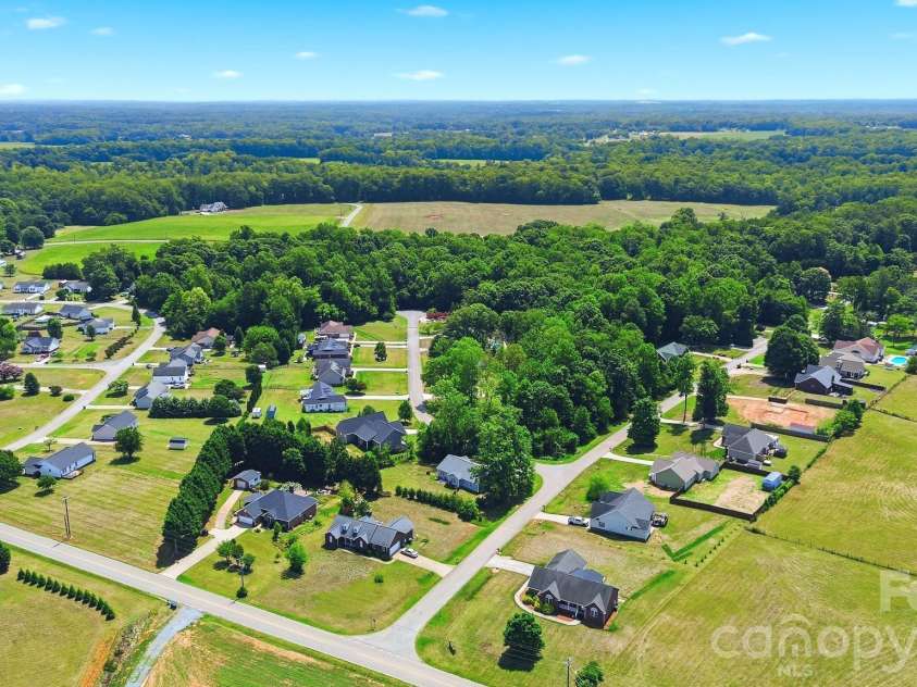 105 Hidden Spring Drive, Salisbury, NC 28147.  MLS# CAR4398555, YatesRealty ID 39046. 