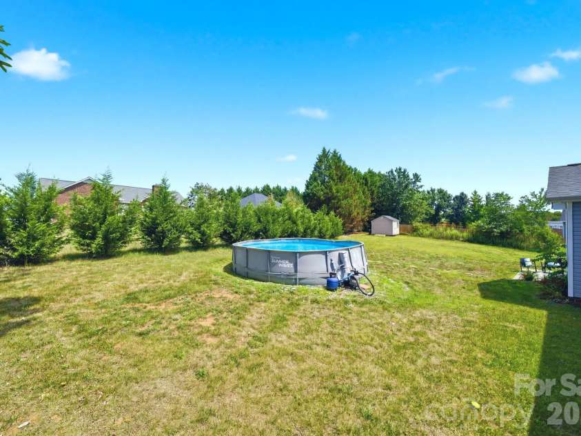 105 Hidden Spring Drive, Salisbury, NC 28147.  MLS# CAR4398555, YatesRealty ID 39046. Above Ground Pool