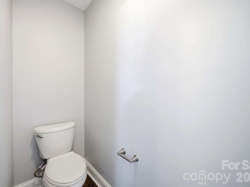 105 Hidden Spring Drive, Salisbury, NC 28147.  MLS# CAR4398555, YatesRealty ID 39046. Primary Bathroom