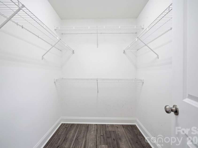 105 Hidden Spring Drive, Salisbury, NC 28147.  MLS# CAR4398555, YatesRealty ID 39046. Primary Walk-In Closet