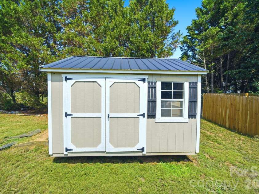 105 Hidden Spring Drive, Salisbury, NC 28147.  MLS# CAR4398555, YatesRealty ID 39046. Storage Shed