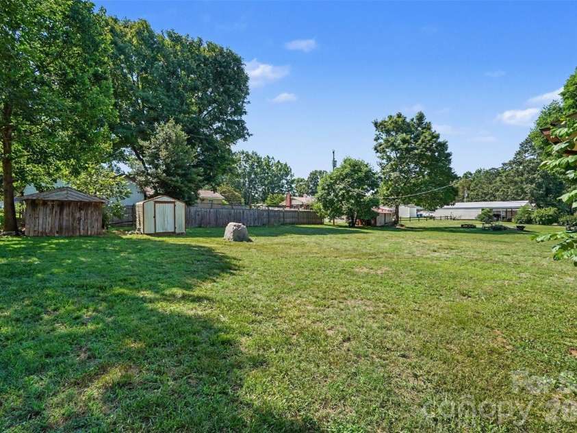 2403 Chevaron Drive, Concord, NC 28025.  MLS# CAR4392827, YatesRealty ID 39047. 