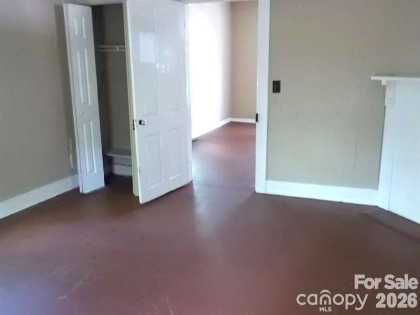 928 10th Street, Lancaster, SC 29720.  MLS# CAR4402854, YatesRealty ID 39049. 