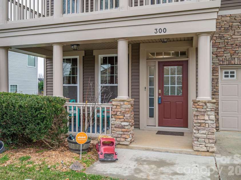 300 Tall Wheat Lane, Mount Holly, NC 28120.  MLS# CAR4335446, YatesRealty ID 3905. 