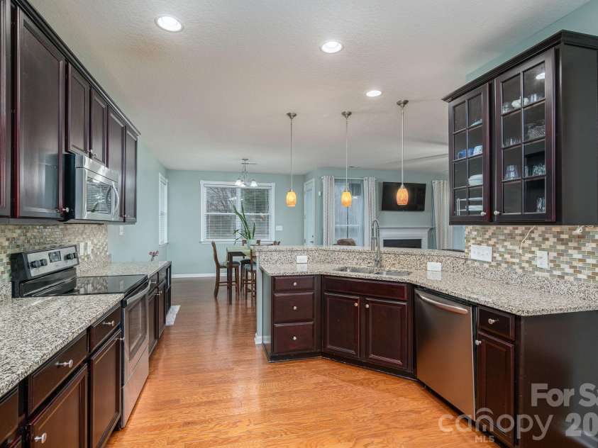 300 Tall Wheat Lane, Mount Holly, NC 28120.  MLS# CAR4335446, YatesRealty ID 3905. 