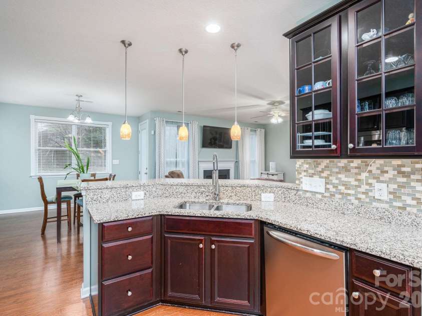 300 Tall Wheat Lane, Mount Holly, NC 28120.  MLS# CAR4335446, YatesRealty ID 3905. 