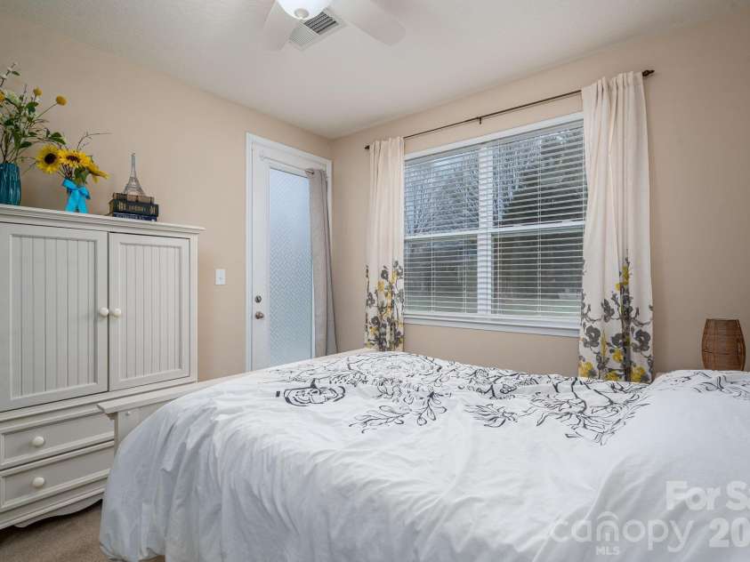 300 Tall Wheat Lane, Mount Holly, NC 28120.  MLS# CAR4335446, YatesRealty ID 3905. 