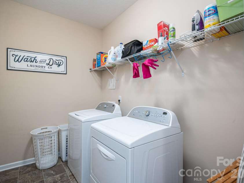 300 Tall Wheat Lane, Mount Holly, NC 28120.  MLS# CAR4335446, YatesRealty ID 3905. 