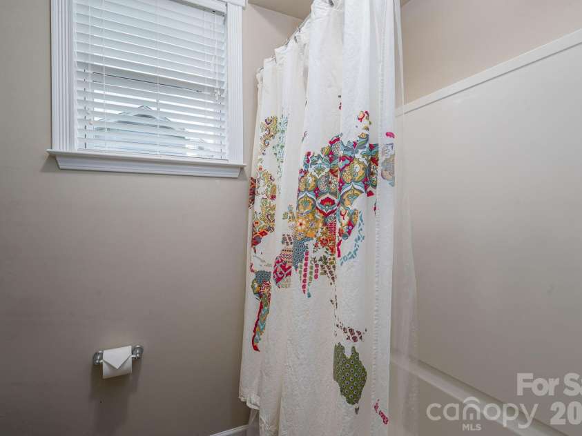 300 Tall Wheat Lane, Mount Holly, NC 28120.  MLS# CAR4335446, YatesRealty ID 3905. 