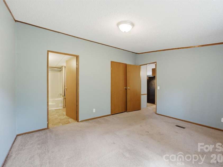 146 Mcintyre Road, Cherryville, NC 28021.  MLS# CAR4403528, YatesRealty ID 39050. 