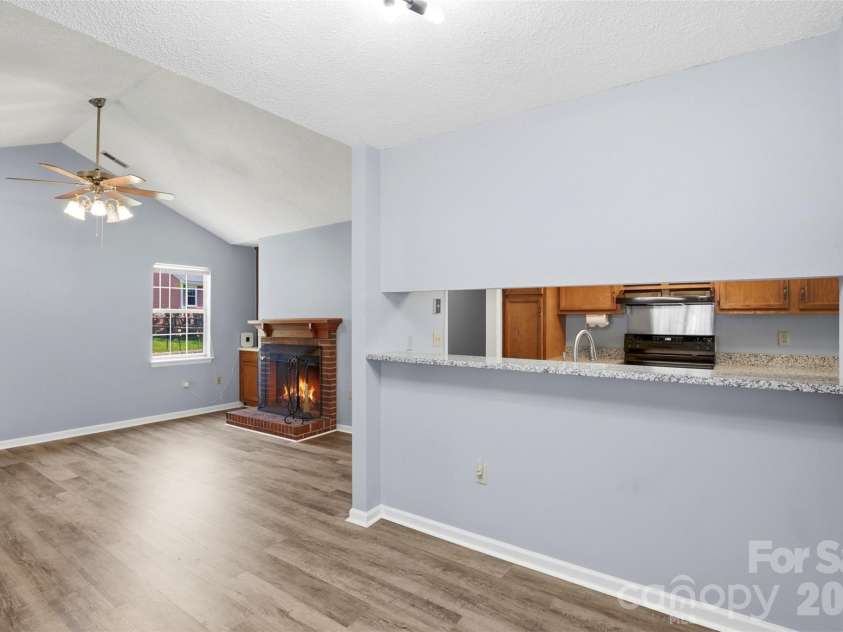 12615 Delman Lane, Pineville, NC 28134.  MLS# CAR4399932, YatesRealty ID 39051. 