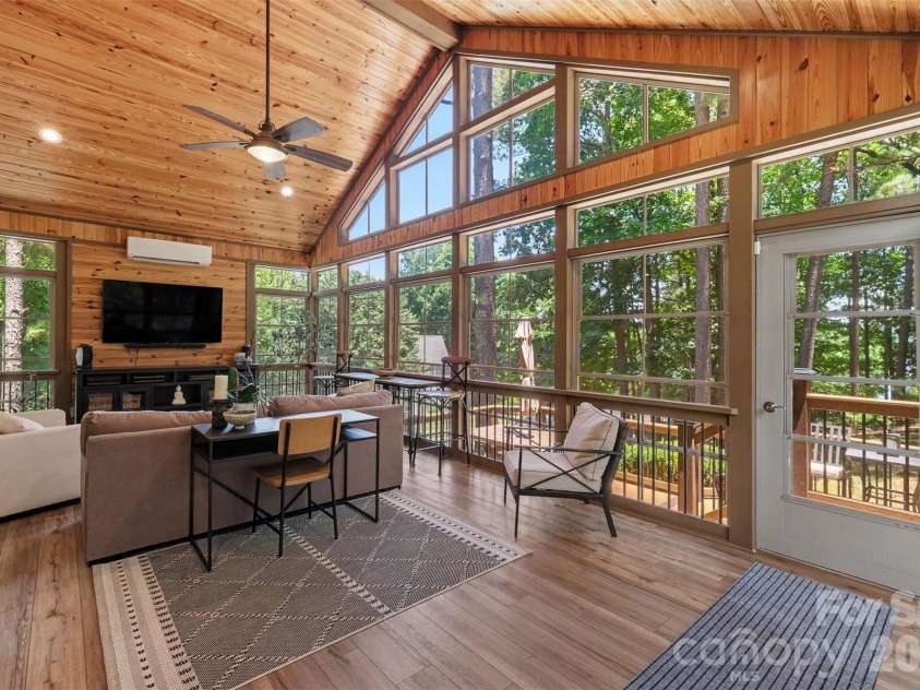 109 Whiterock Drive, Mount Holly, NC 28120.  MLS# CAR4402234, YatesRealty ID 39053. 