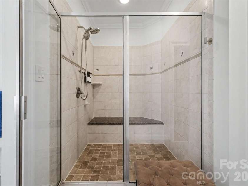 109 Whiterock Drive, Mount Holly, NC 28120.  MLS# CAR4402234, YatesRealty ID 39053. 