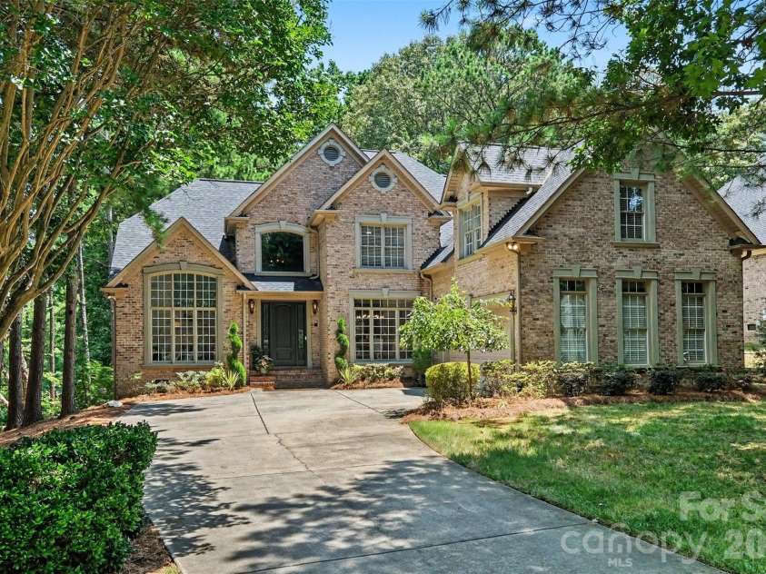 109 Whiterock Drive, Mount Holly, NC 28120.  MLS# CAR4402234, YatesRealty ID 39053. 