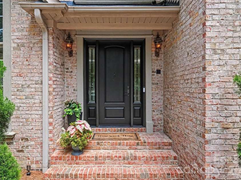 109 Whiterock Drive, Mount Holly, NC 28120.  MLS# CAR4402234, YatesRealty ID 39053. 