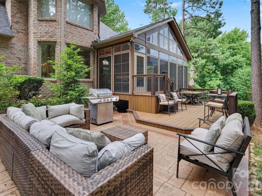 109 Whiterock Drive, Mount Holly, NC 28120.  MLS# CAR4402234, YatesRealty ID 39053. 