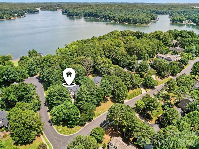 109 Whiterock Drive, Mount Holly, NC 28120.  MLS# CAR4402234, YatesRealty ID 39053. 
