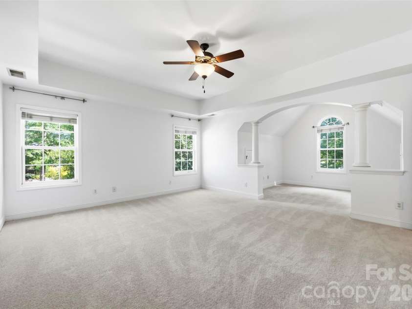 1703 Caddy Court, Matthews, NC 28104.  MLS# CAR4392423, YatesRealty ID 39056. Primary Bedroom