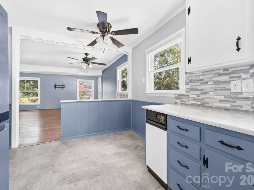 8418 Moores Chapel Road, Charlotte, NC 28214.  MLS# CAR4405013, YatesRealty ID 39057. 