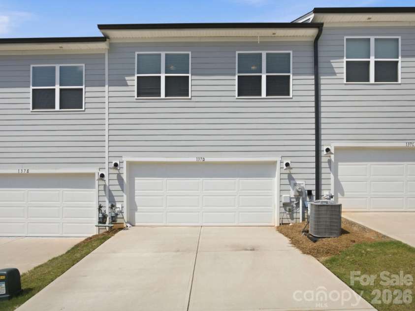 137-D Forest Lake Boulevard, Mooresville, NC 28117.  MLS# CAR4399239, YatesRealty ID 39058. 