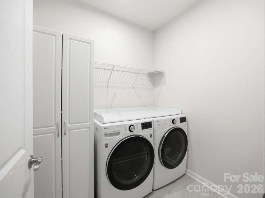 137-D Forest Lake Boulevard, Mooresville, NC 28117.  MLS# CAR4399239, YatesRealty ID 39058. 