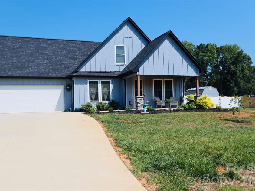 27679 Taylor Lane, Albemarle, NC 28001.  MLS# CAR4398383, YatesRealty ID 39060. 
