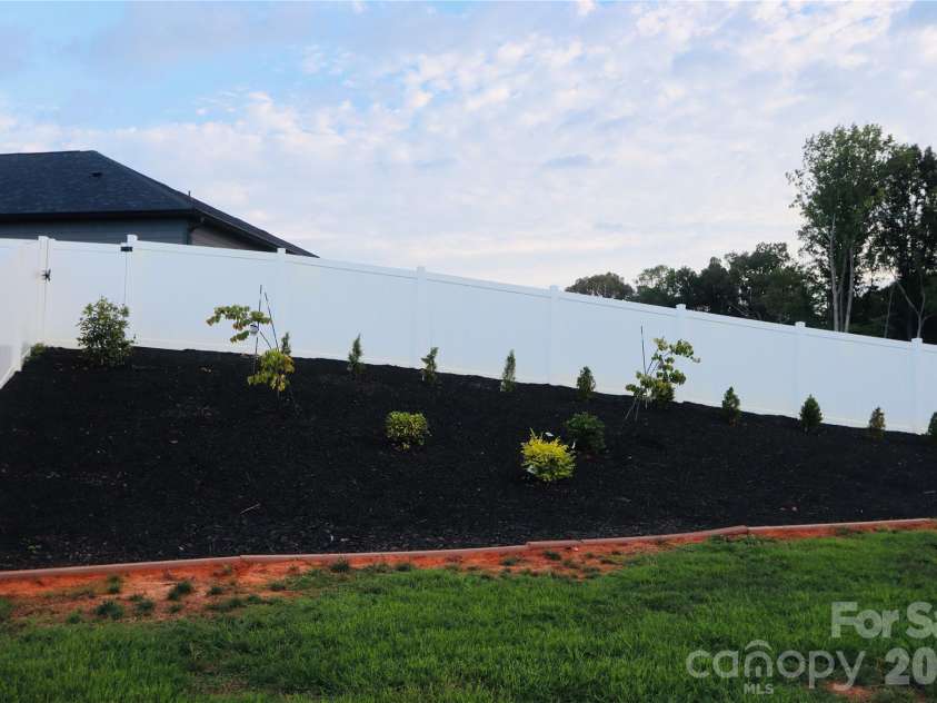 27679 Taylor Lane, Albemarle, NC 28001.  MLS# CAR4398383, YatesRealty ID 39060. 