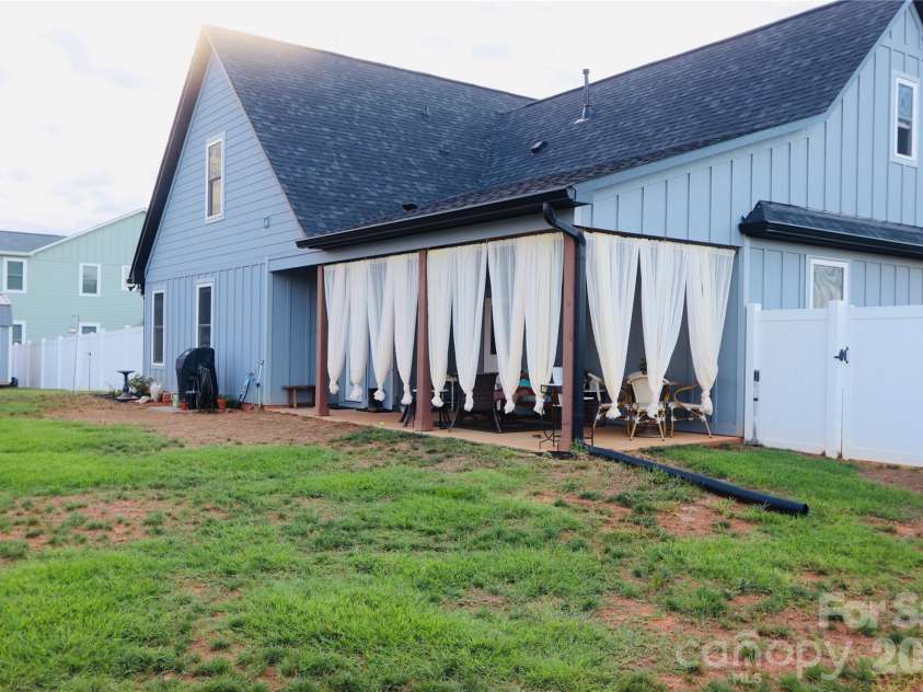 27679 Taylor Lane, Albemarle, NC 28001.  MLS# CAR4398383, YatesRealty ID 39060. 