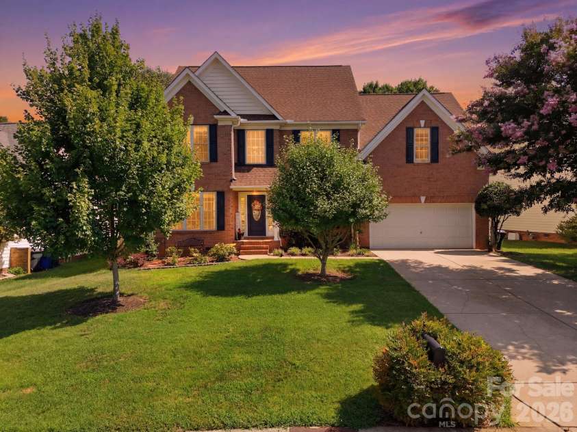 16914 Hampton Trace Road, Huntersville, NC 28078.  MLS# CAR4405129, YatesRealty ID 39062. Twilight photo