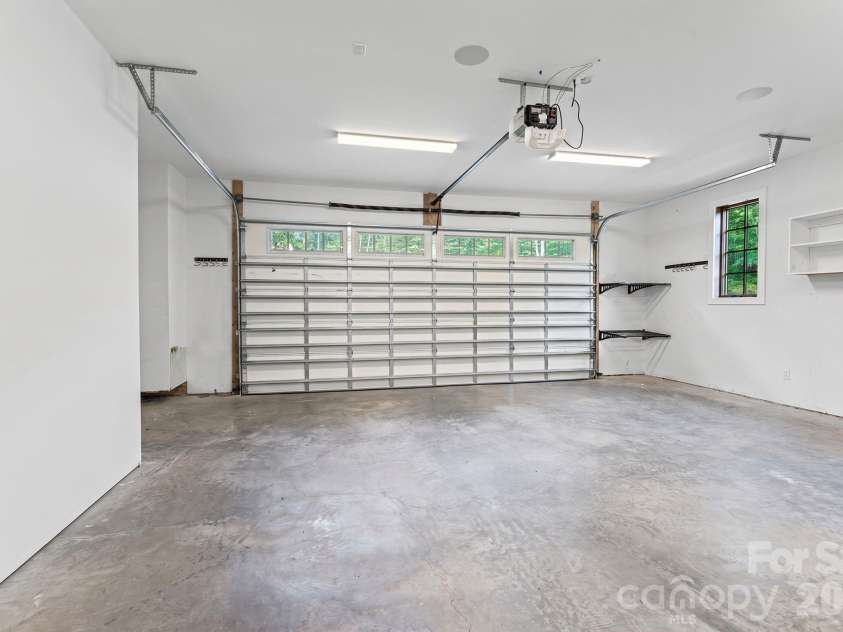 289 Linville River Drive, Linville, NC 28646.  MLS# CAR4405744, YatesRealty ID 39063. Garage interior