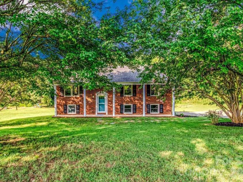 2910 Old Highway 60 Highway, Ronda, NC 28670.  MLS# CAR4402333, YatesRealty ID 39064. 