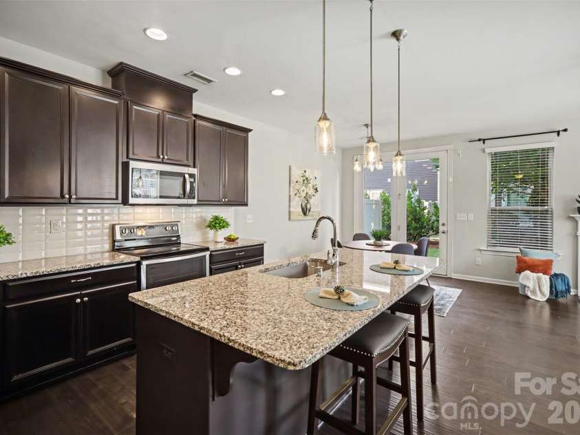 824 Ayrshire Avenue, Fort Mill, SC 29708.  MLS# CAR4396910, YatesRealty ID 39067. 