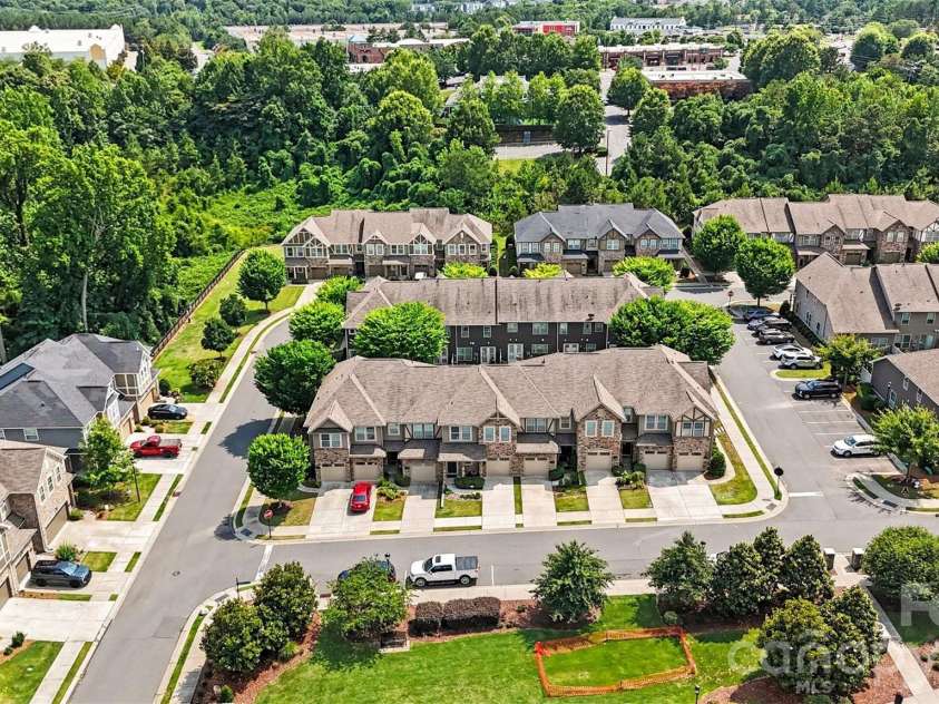824 Ayrshire Avenue, Fort Mill, SC 29708.  MLS# CAR4396910, YatesRealty ID 39067. 