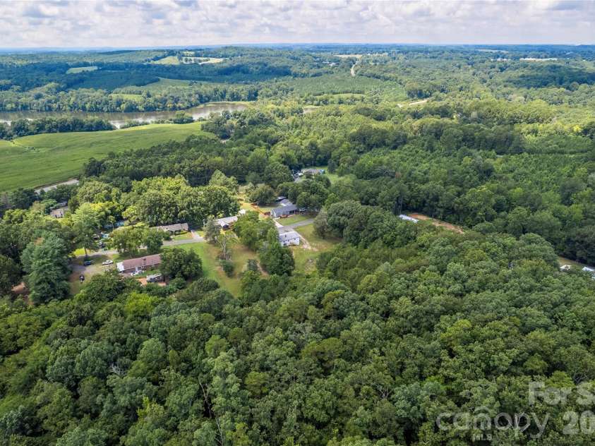907 Hill Street, Albemarle, NC 28001.  MLS# CAR4371669, YatesRealty ID 39074. Convenient location in Stanly County