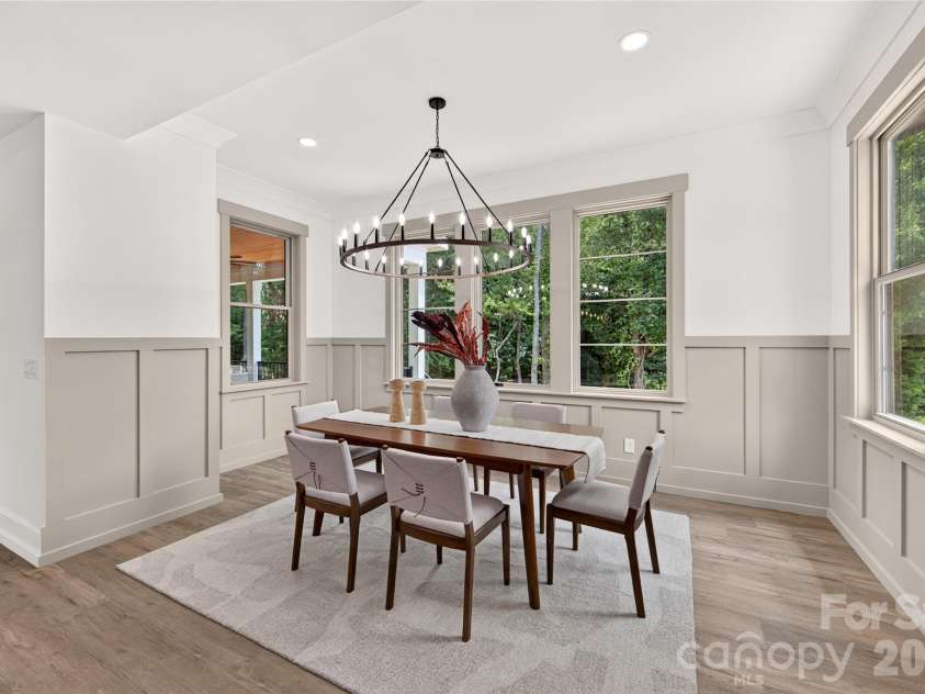 3141 Brayland Avenue, Matthews, NC 28104.  MLS# CAR4404701, YatesRealty ID 39075. Dining room