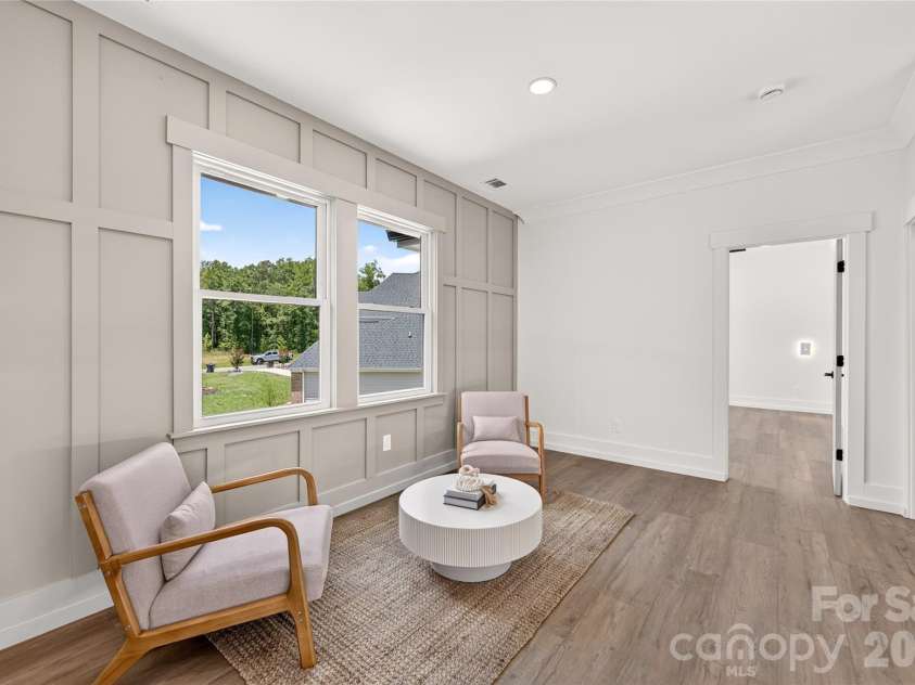 3141 Brayland Avenue, Matthews, NC 28104.  MLS# CAR4404701, YatesRealty ID 39075. Second level landing/Loft